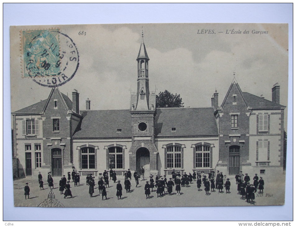 AL141215 - 28 - LEVES - L'ECOLE DES GARCONS   - - Lèves