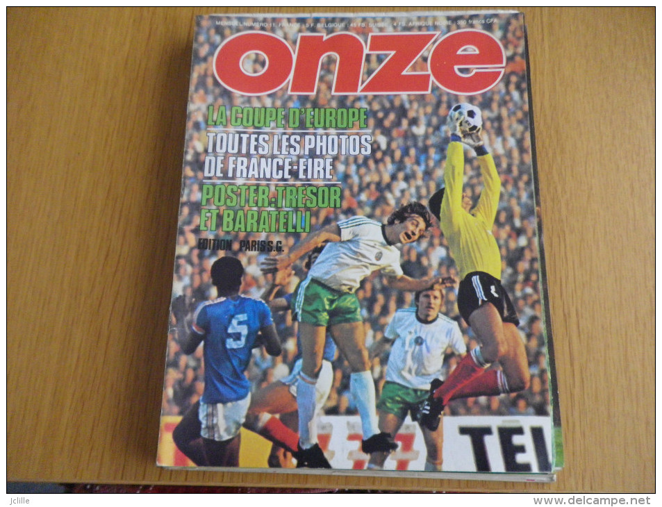 Magazine ONZE - N°11 - Poster Inclus - Football - - Books