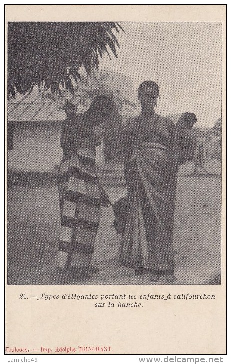 Brazzaville - CONGO - Types D´élégantes Portant Les Enfants à Califourchon Sur La Hanche ( NU ) - Brazzaville