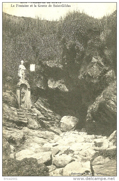 Saint Gildas De Rhuys. La Fontaine Et La Grotte De Saint Gildas. - Autres & Non Classés