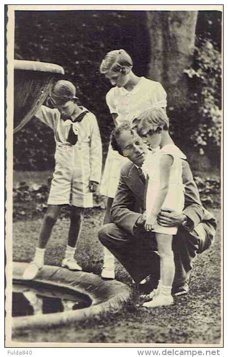 CPA. S.M. LE ROI LEOPOLD III ET SES ENFANTS - Collections & Lots