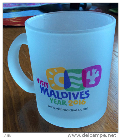 EXPO UNIVERSELLE MILAN 2015, Tasse  "Visit Maldives Year 2016", Offert Aux VIP à L'EXPO - Cups