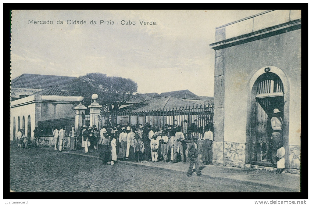 SANTIAGO -  PRAIA - FEIRAS E MERCADOS - Mercado( Ed. Portugal Colonial)  Carte Postale - Cap Vert