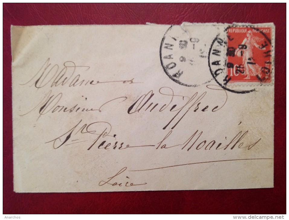 Lettre ROANNE Pour St SAINT PIERRE DE NOAILLES Fermée Par Vignette Croix Rouge Union Des Femmes De France - Croix Rouge