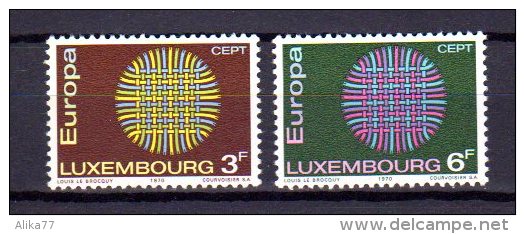 LUXEMBOURG     Neuf **    Y. Et T.    N° 757 / 758      Cote: 1,75 Euros - Unused Stamps