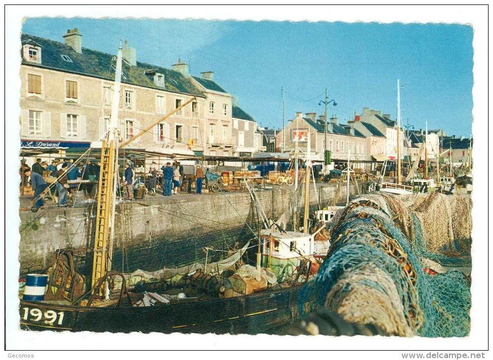 14 - PORT EN BESSIN - Le Marché Au Poisson - Port-en-Bessin-Huppain