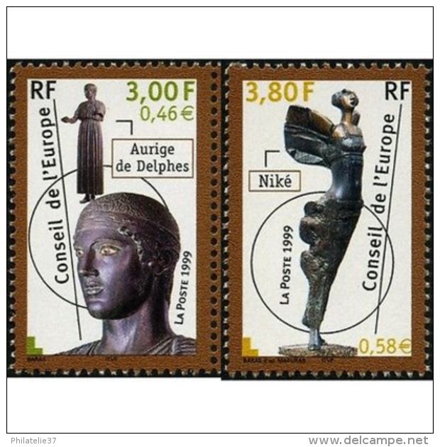 Timbres De Service France N°120 Et 121 - Andere & Zonder Classificatie