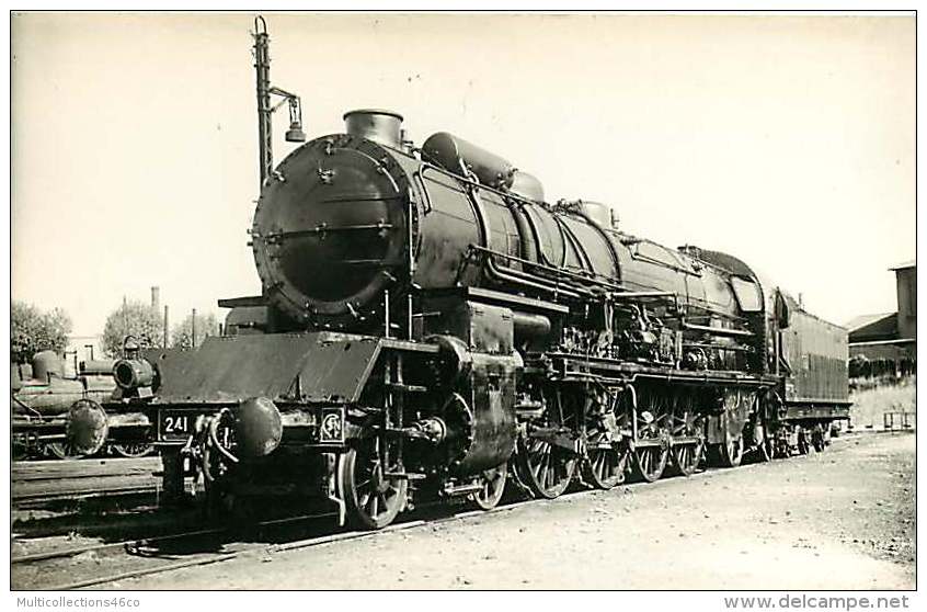 PHOTO VILAIN TRAIN 311215 - 69 VENISSIEUX  SFN 241 - Locomotive Gare Chemin De Fer - Vénissieux