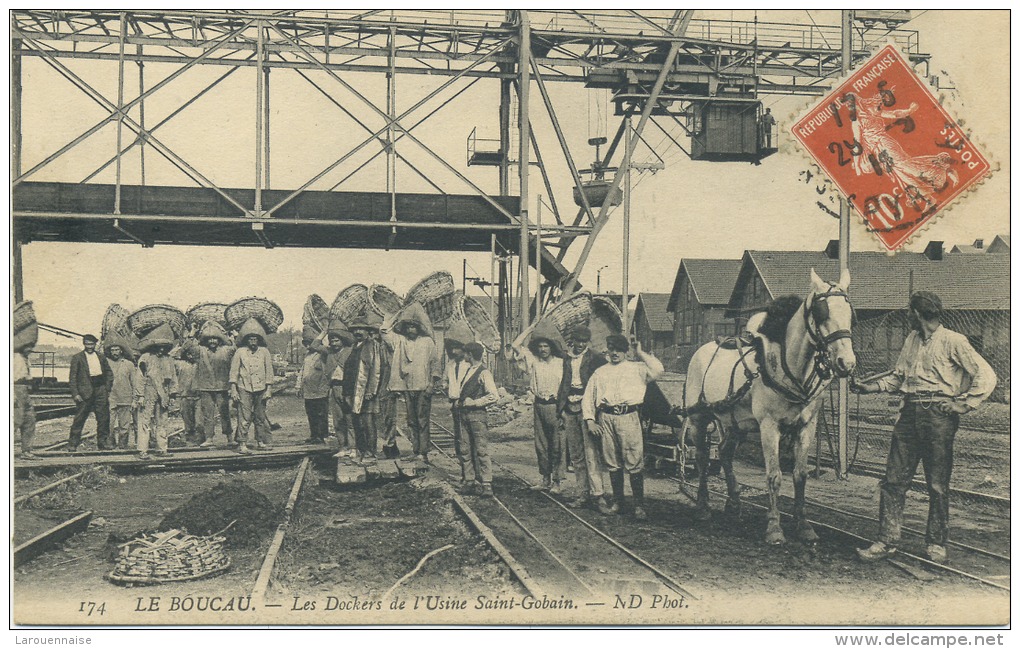 64 -  Le  Boucau ; Les Dockers De L´Usine Saint-Gobain. - Boucau