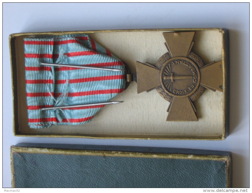 Décoration Médaille Militaire Croix Du Combattant - Avec Sa Boite  **** EN ACHAT IMMEDIAT **** - Other & Unclassified