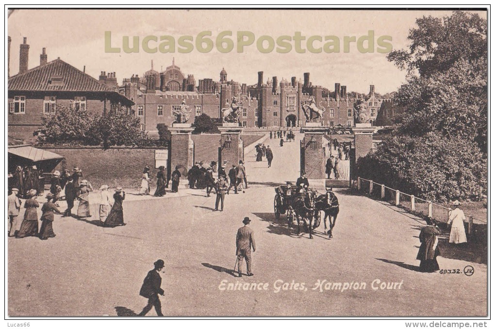 Hampton Court Entrance Gates - Middlesex