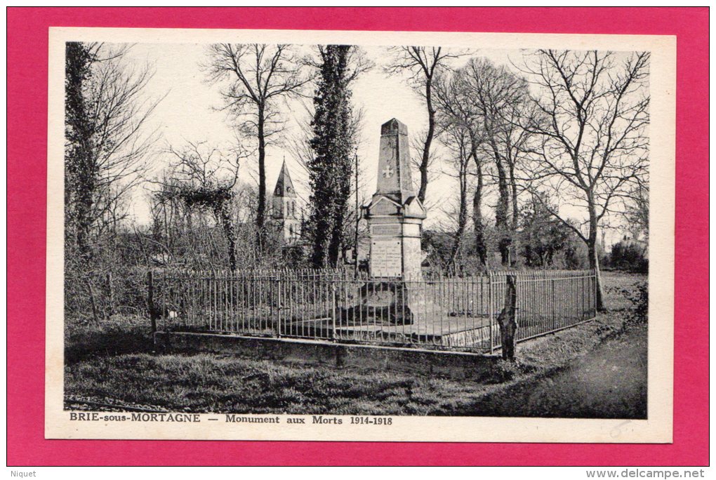 17 CHARENTE-MARITIME BRIE-sous-MORTAGNE, Monument Aux Morts 1914-1918, (Le Guiastrennec, Saujon) - Monuments Aux Morts