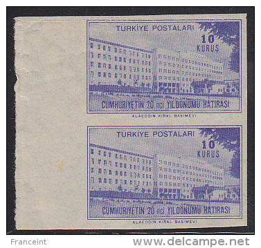 Turkey 1943 10k Hospital Imperforate Pair. Scott 925. MNH. - Unused Stamps