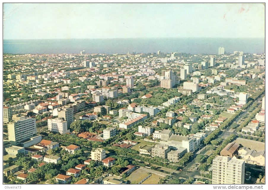 MOÇAMBIQUE, LOURENÇO MARQUES, Vista Aérea Da Cidade, 2 Scans PORTUGAL - Mozambico