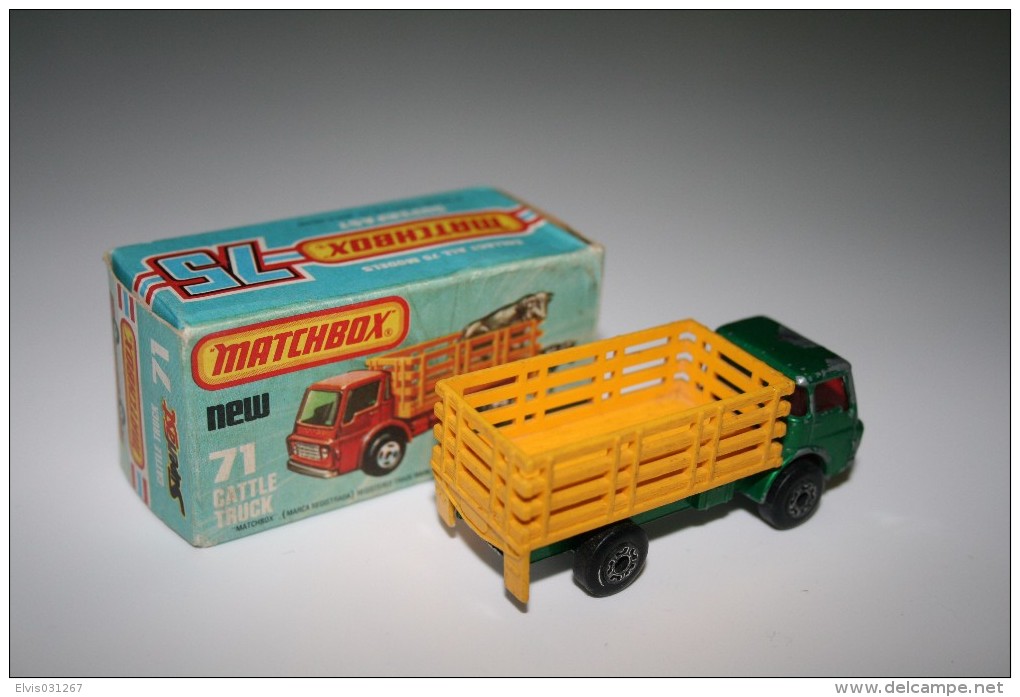 Matchbox Lesney MB71-C18 CATTLE TRUCK + Original Box, Issued 1976 - Matchbox (Lesney)