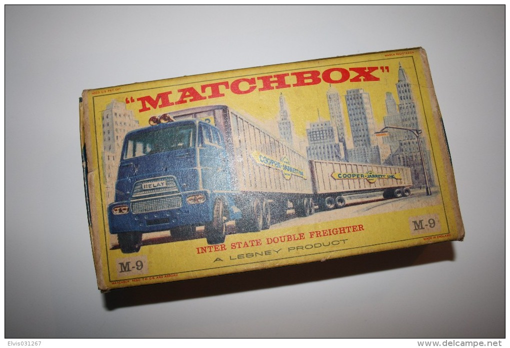 Matchbox Lesney M-9-A5 INTERSTATE DOUBLE FREIGHTER + Original Box, Issued 1962, Scale 1/64 - Matchbox (Lesney)