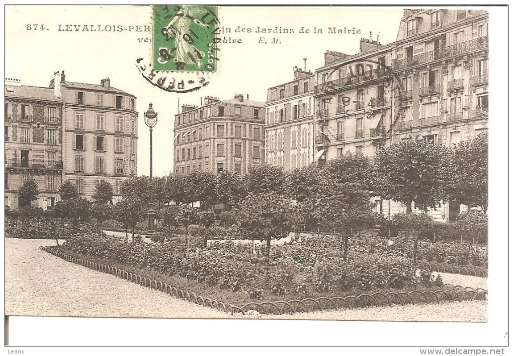 LEVALLOIS PERRET  Jardins De La Mairie  EM 874 - Levallois Perret