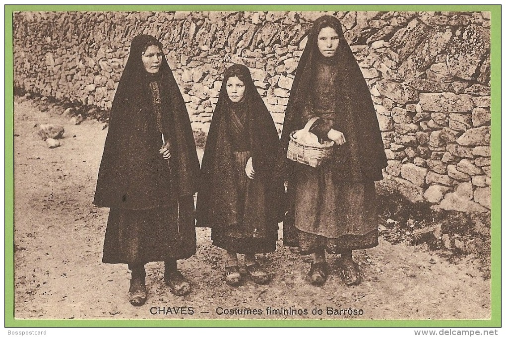 Chaves - Costumes Femininos Do Barroso - Portugal - Vila Real