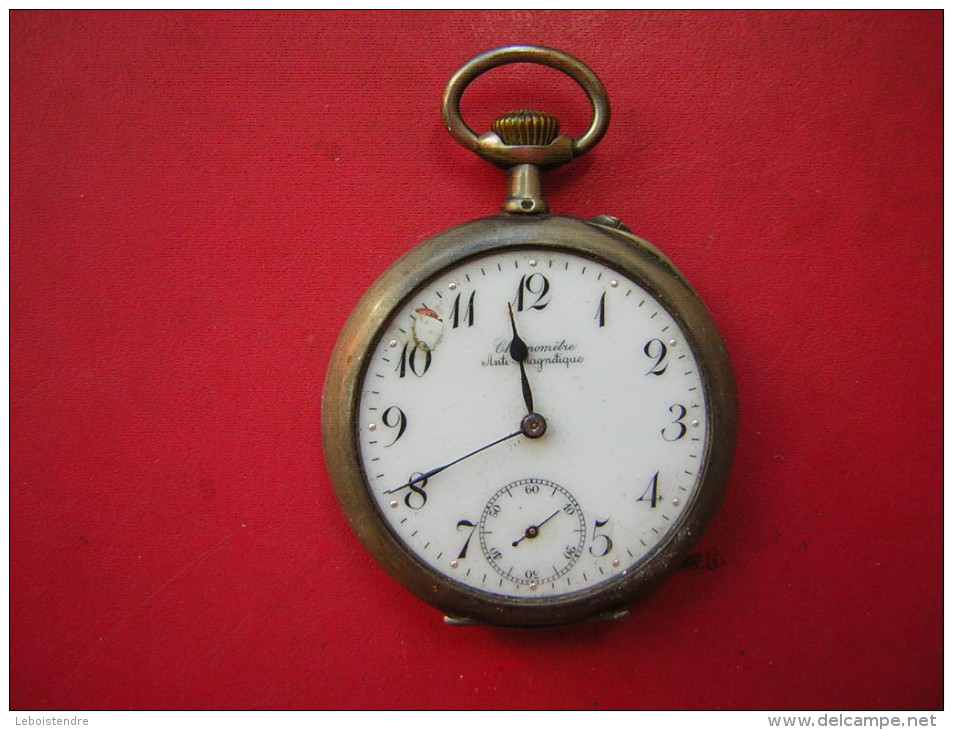 ANCIEN CHRONOMETRE SANS DOUTE EN ARGENT ANTI MAGNETIQUE  ECRIT ANCRE 15 RUBIS N° 122644   NE FONCTIONNE PLUS - Autres & Non Classés