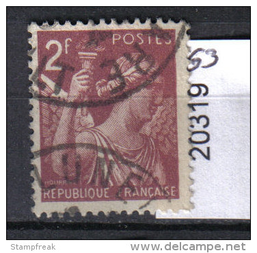 Frankreich, Mi. 663 O - 1939-44 Iris