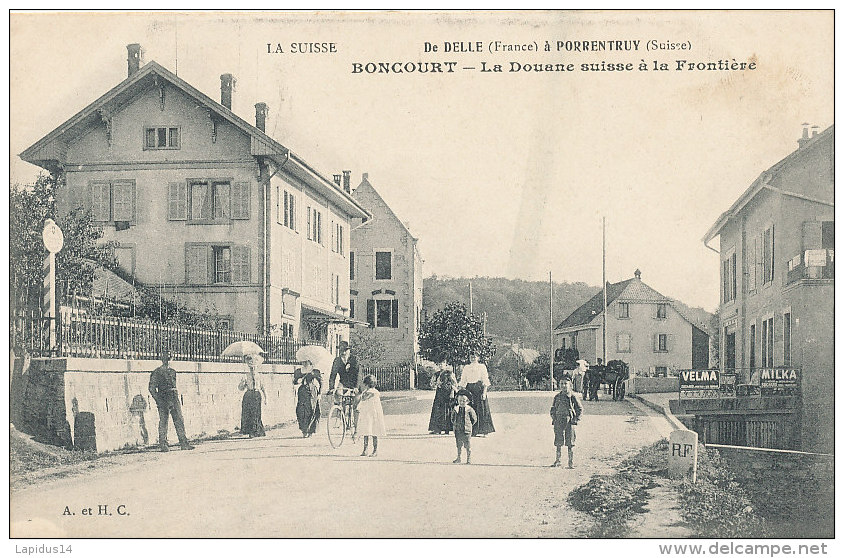 YY 344 / C P A -   SUISSE - BONCOURT  -LA DOUANE SUISSE A LA FRONTIERE - Court