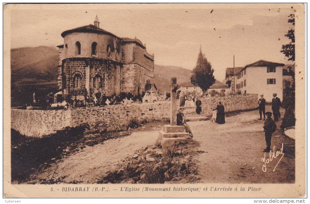 BIDARRAY - L'Eglise Et L'Arrivée à La Place - Animé - Bidarray