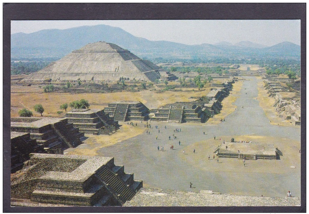 Square Of The Moon,Pyramid Of The Sun,San Juan Teotihuacan,Mexico,J16. - Mexico