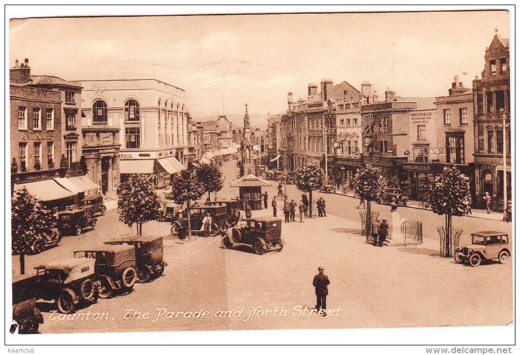 Taunton: OLDTIMER (BRASS ERA) CARS - The Parade And North Street   - (1942) - England - PKW