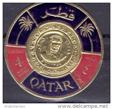 1966 QATAR COINS Comb Of Metal Foil Circularly Gold One Value 4Np MNH - Qatar