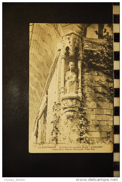 CPA 27, Acquigny Environs De Louviers Angle De La Maison Normande,  édit.chevallier - Acquigny