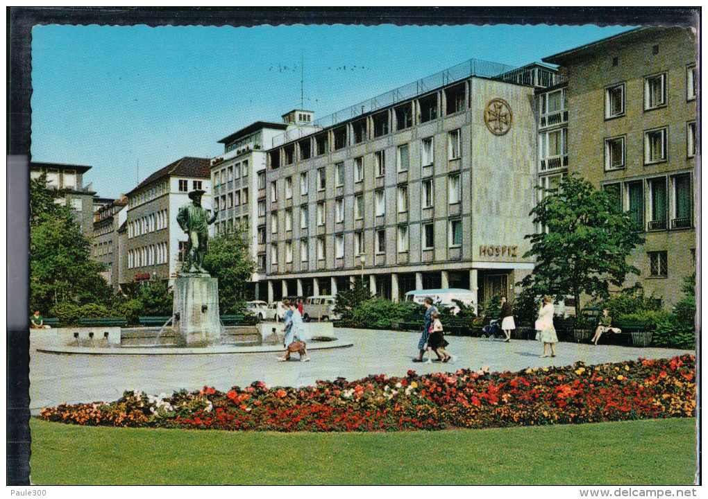 Bielefeld - Altstädter Kirchplatz Mit Leinweber Denkmal - Bielefeld