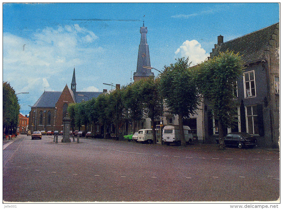 Baarle Hertog Nassau Singel Met Belgische Kerk - Baarle-Hertog