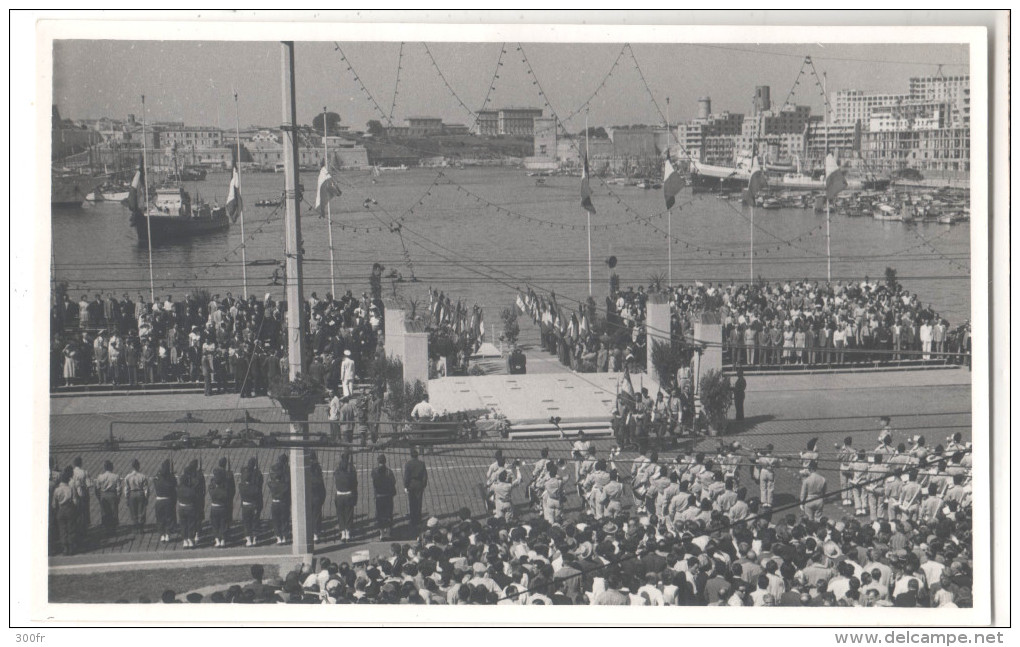 PHOTO MARSEILLE Militaire Français Et Legion´honneur Defile Funeraire Victimes Combatants ALGERIE MAROC TUNISIE - Guerra, Militari