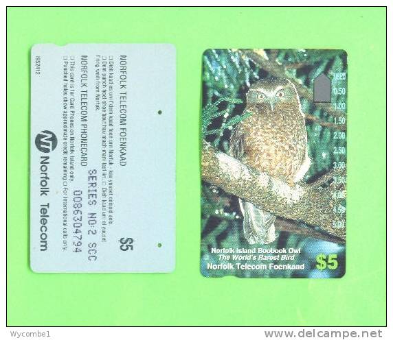 NORFOLK ISLAND - Magnetic Phonecard/Bird/Boobok Owl - Norfolk Eiland