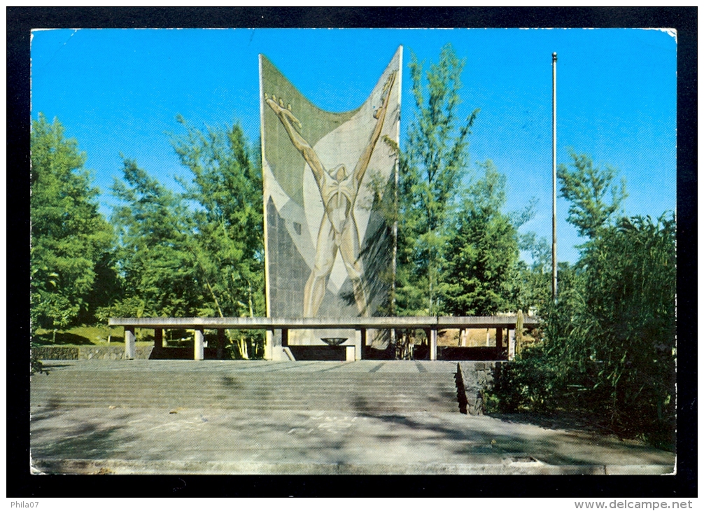 Monumento A La Revolucion San Salvador / Postcard Ciruclated - El Salvador