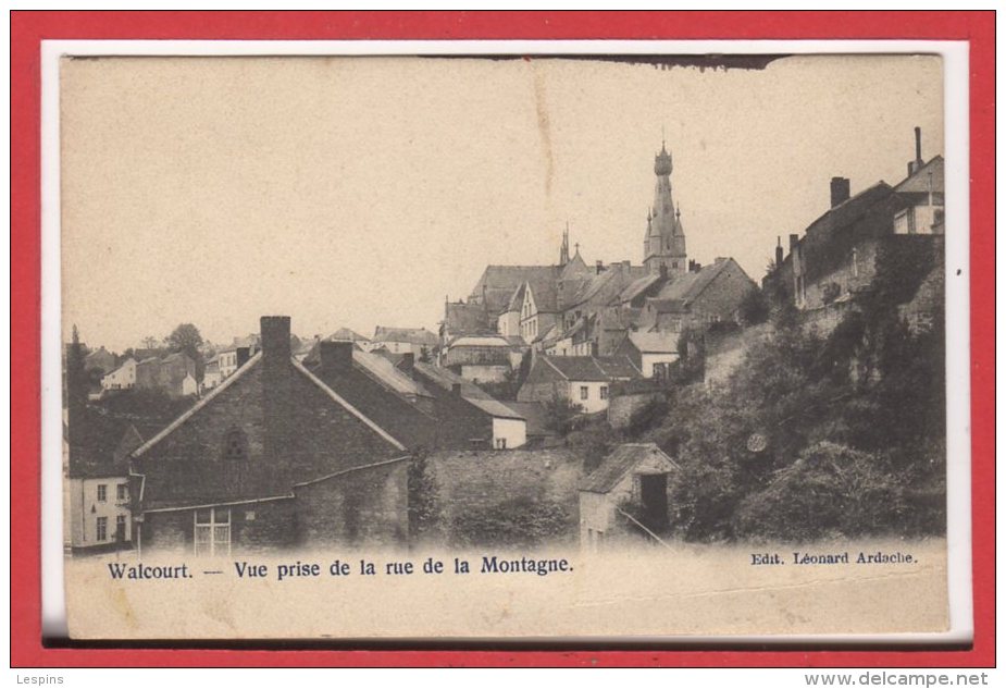 BELGIQUE --  WALCOURT --  Vue Prise De La Rue De La Montagne - Walcourt