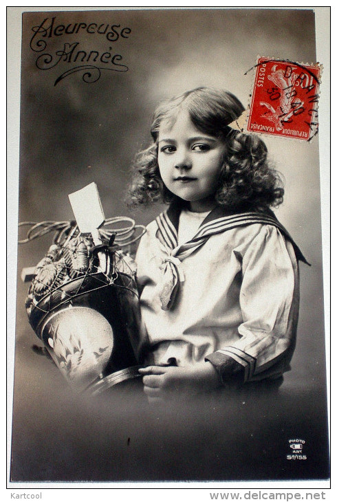 ENFANT LITTLE GIRL MAEDCHEN - Jolie Carte Fantaisie Portrait Fillette Cadeau Bonne Année - Portraits