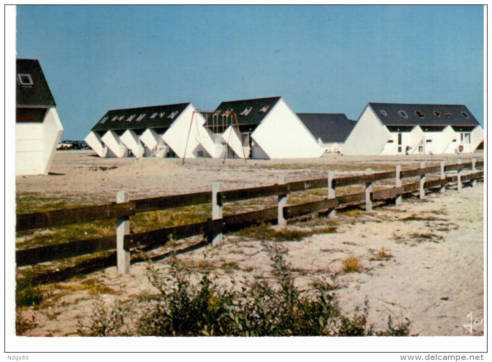 La Turballe - VVF - Vue Des Pavillons D'habitation - La Turballe