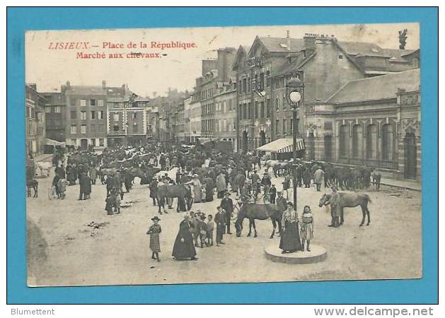 CPA Métier Marchands Ambulants Le Marché Place De La République LISIEUX 14 - Lisieux