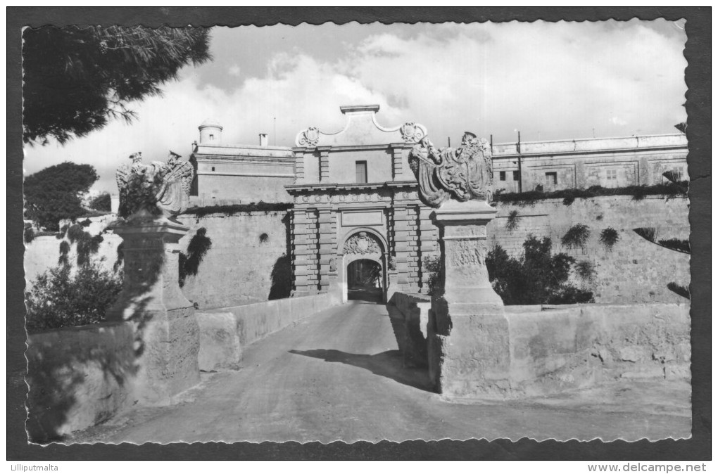 Old Malta Photo Postcard Circa 1960s Showing Mdina Gate Rabat - Malta