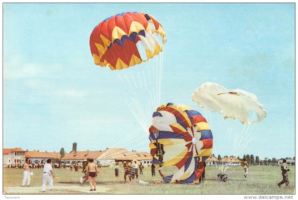 Mnt344 Skydiving Parachutisme Romania - Parachutting