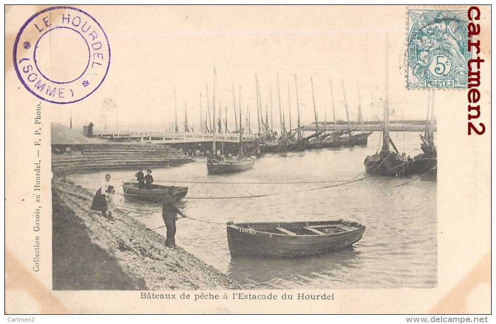 BATEAUX DE PECHE A L'ESTACADE DU HOURDEL 80 SOMME - Le Hourdel