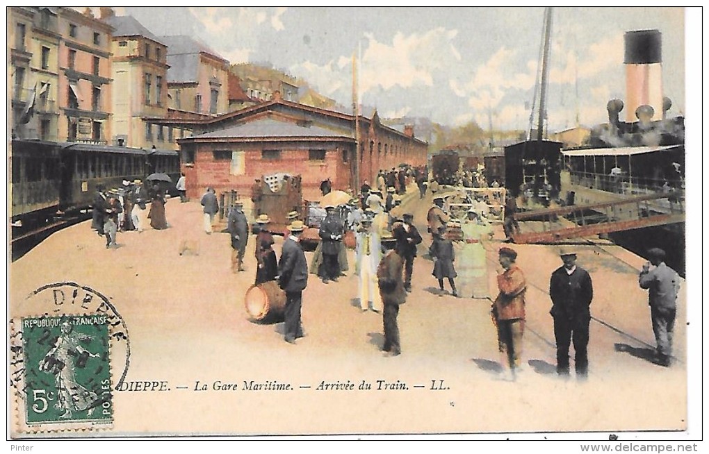 DIEPPE - La Gare Maritime - Arruvée Du Train - Dieppe