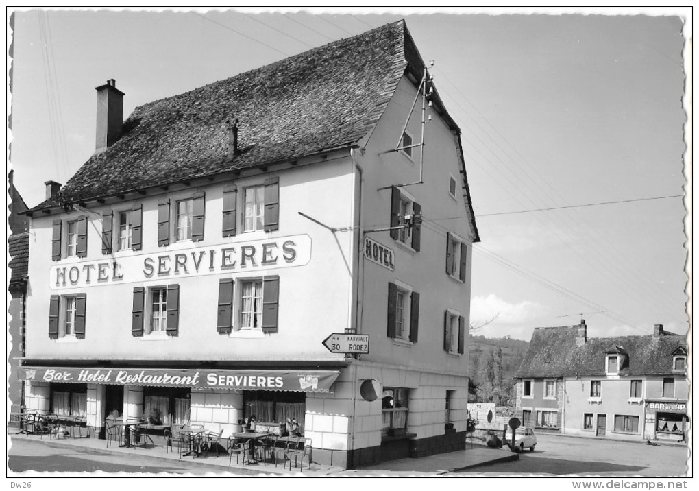 Bar-Hôtel-Restaurant Servières - St Saint-Cyprien-sur-Dourdou - Edition Georges Decazeville - Carte Non Circulée - Hotels & Gaststätten