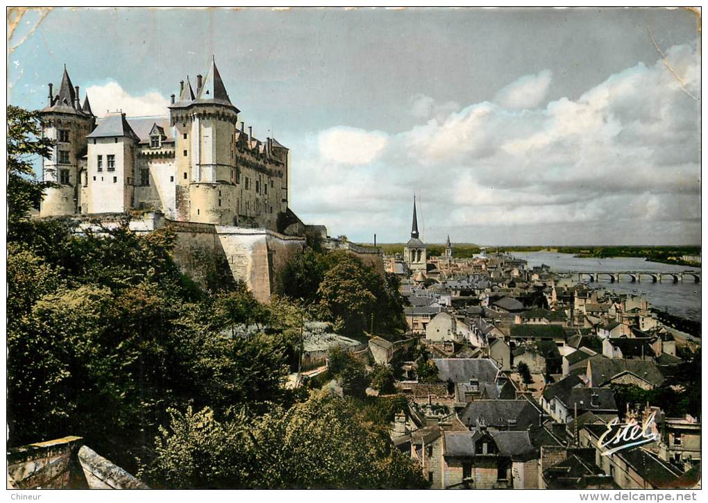 SAUMUR  LE CHATEAU LA VILLE ET LA LOIRE - Saumur