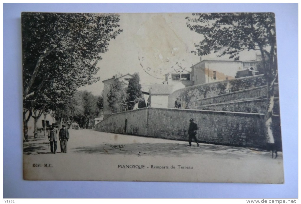 CPA 04 MANOSQUE. Remparts De Terreau. Carte Animée. - Manosque