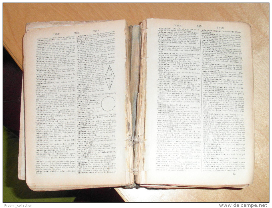 Dictionnaire classique universel de 1891 (livre ancien avec illustrations)