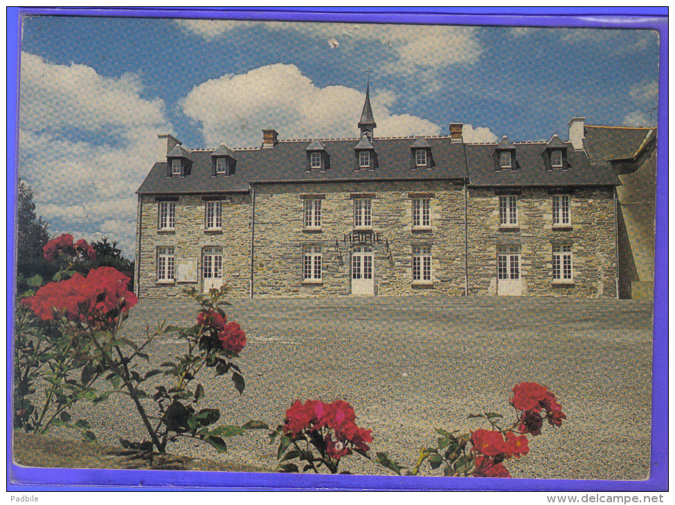 Carte Postale 35. Messac  La Mairie Trés Beau Plan - Other & Unclassified