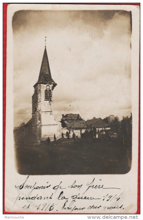 CARTE PHOTO - Eglise De BECORDEL Avec Des Soldats - Ecrite Pendant Guerre Pour Mouchamps. - R/V - (Rèf  CF 105) - Otros & Sin Clasificación