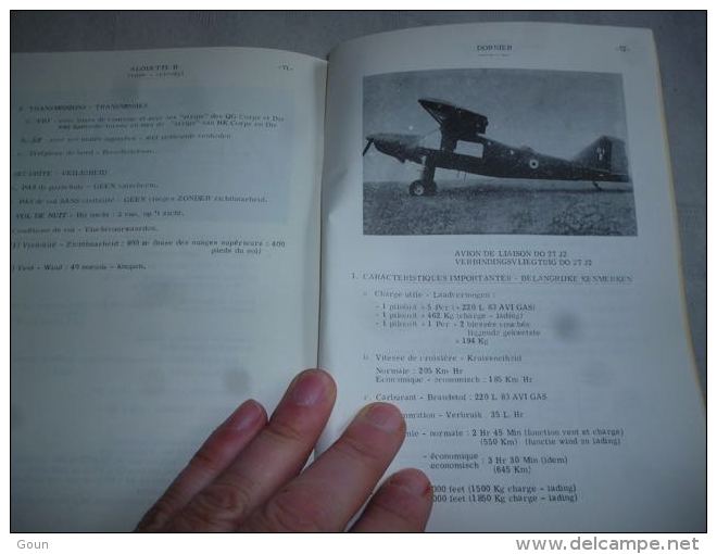 CB8 LC141 Militaria Armement Identification Mitraillette Tank Mortier Lance Flammes Avion Hélicoptère Char Canon - Véhicules